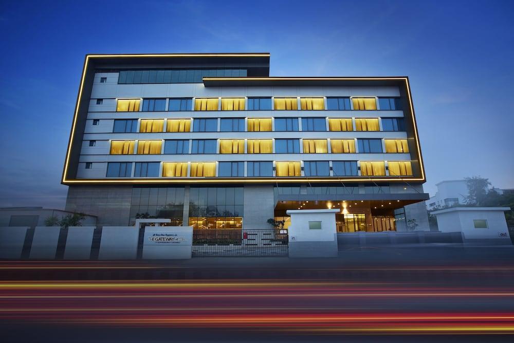 Vivanta It Expressway Omr Chennai